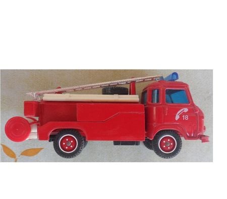 Collection Hérault Castries - 34160 - Photos Vivastreet Véhicule de pompier SOLIDO neuf dans sa boite d’origine 150