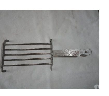 Bricolage - Jardin - Outillage Sable sur Sarthe Sarthe - Photos Vivastreet Grille ancienne pour faire cuir sur la braise