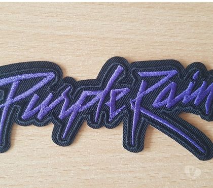 Collection Carnon Hérault - Photos Vivastreet écusson brodé patch Prince prince album purple rain
