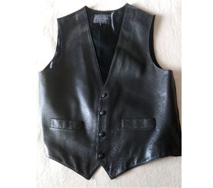 Vêtements occasion La Courneuve Seine-Saint-Denis - Photos Vivastreet Gilet en cuir Charles Gauthier