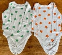 1 Lot de 6 vêtements pour garçon (18-24mois)