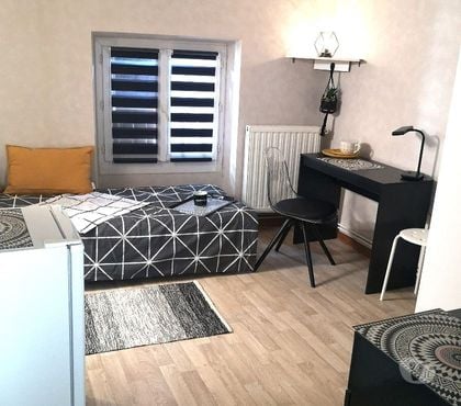 Appartement meublé Bagnols sur Ceze Gard - Photos Vivastreet chambre meublée