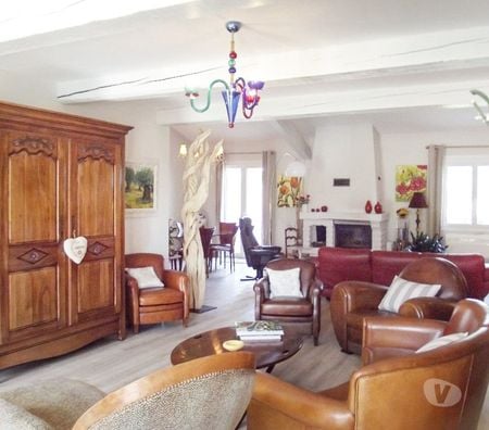 Vente Maison Haute-Garonne Lherm - 31600 - Photos Vivastreet Maison 17 pièces piscine près de Toulouse à Lherm