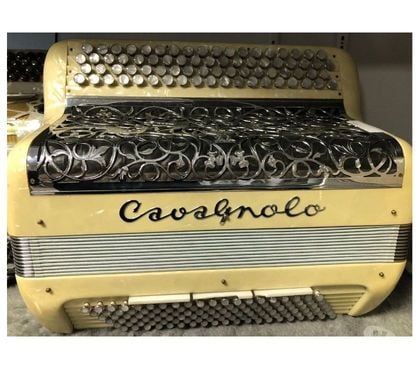 Instruments de musique Mommenheim Bas-Rhin - Photos Vivastreet CAVAGNOLO Accordéon 3 voix-5 registres-120basses