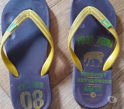 Chaussures et bottes occasion Nanterre Hauts-de-Seine - Photos Vivastreet TONGS