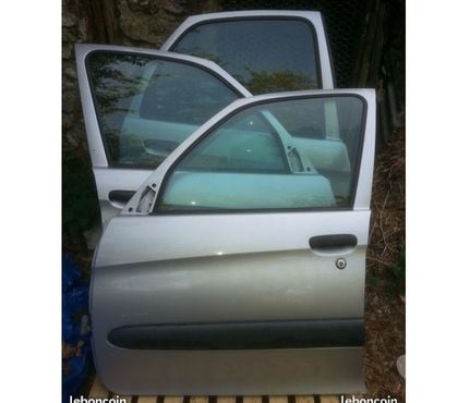 Accessoires auto & tuning Montceaux les Provins Seine-et-Marne - Photos Vivastreet portiere xsara picasso