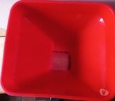 Laon - Aisne â Epepineuse Ă tomates avec bac blanc et ventouse