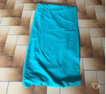 Vêtements occasion Roiffieux Ardèche - Photos Vivastreet (133)-1 Tissu Jersey vert clair, dimension 340 cm x 150 cm