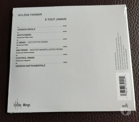 CDs Vendée Soullans - 85300 - Photos Vivastreet CD Mylène Farmer A tout jamais scellé neuf