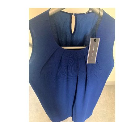 Vêtements occasion Val-de-Marne Villejuif - 94800 - Photos Vivastreet Robe cocktail chic "Tommy Hilfiger"