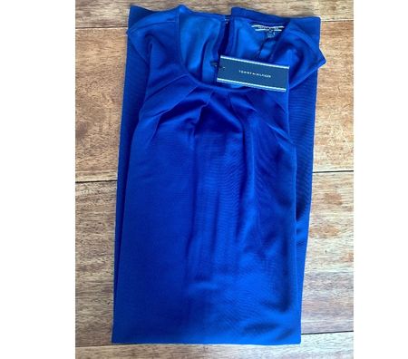 Vêtements occasion Val-de-Marne Villejuif - 94800 - Photos Vivastreet Robe cocktail chic "Tommy Hilfiger"