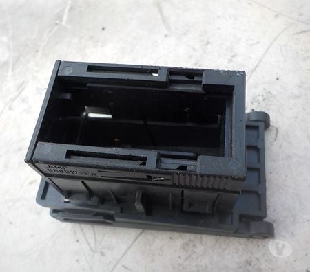 Pièces et services auto Pyrénées-Orientales Perpignan - Photos Vivastreet boitier encastrement prise diagnostic bmw e39