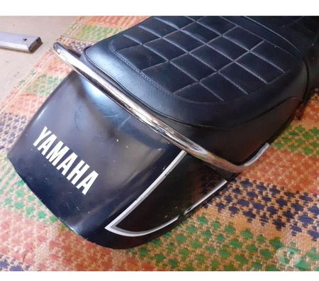 Pièces et services moto Var Pierrefeu du Var - 83390 - Photos Vivastreet selle Yamaha 750 XS, XSE , 850 d'origine d'époque !