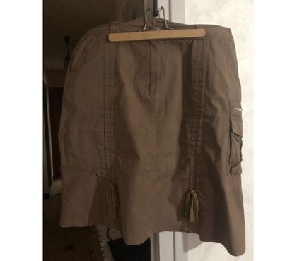 Vêtements occasion Roiffieux Ardèche - Photos Vivastreet (144)-1 jupe 3 poches, coton, marron, taille 46