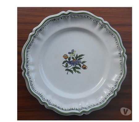 Décoration - art Hérault Castries - 34160 - Photos Vivastreet Assiette en faïence de Moustiers décors fleurs peint main
