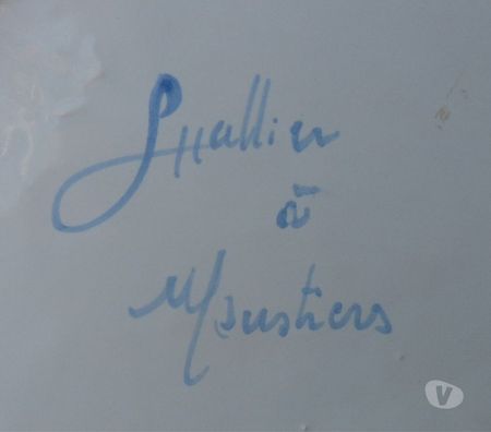 Décoration - art Hérault Castries - 34160 - Photos Vivastreet Assiette en faïence de Moustiers décors fleurs peint main