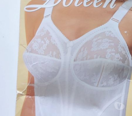Vêtements occasion Val-d'Oise Bernes sur Oise - 95340 - Photos Vivastreet TOP : LONG BUSTIER Sans Armatures Triumph Taille 110D