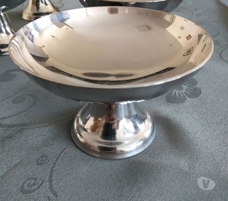 Ameublement & art de la table Charente-Maritime La Rochelle - 17000 - Photos Vivastreet COUPE A GLACE OU A DESSERT