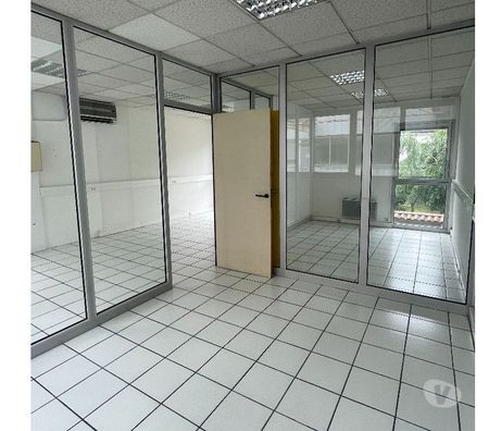 bureaux locaux Isère Grenoble - Photos Vivastreet Bureau 3 pièces