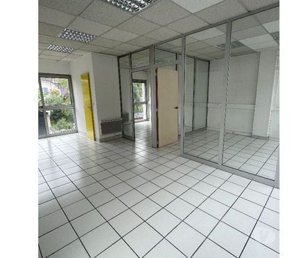vente, location de bureau Grenoble Grenoble - Photos Vivastreet Bureau 3 pièces