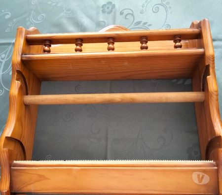Ameublement & art de la table Charente-Maritime La Rochelle - 17000 - Photos Vivastreet DEROULEUR MULTIPLE EN BOIS DE CUISINE