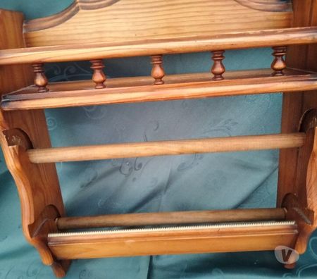 Ameublement & art de la table Charente-Maritime La Rochelle - 17000 - Photos Vivastreet DEROULEUR MULTIPLE EN BOIS DE CUISINE