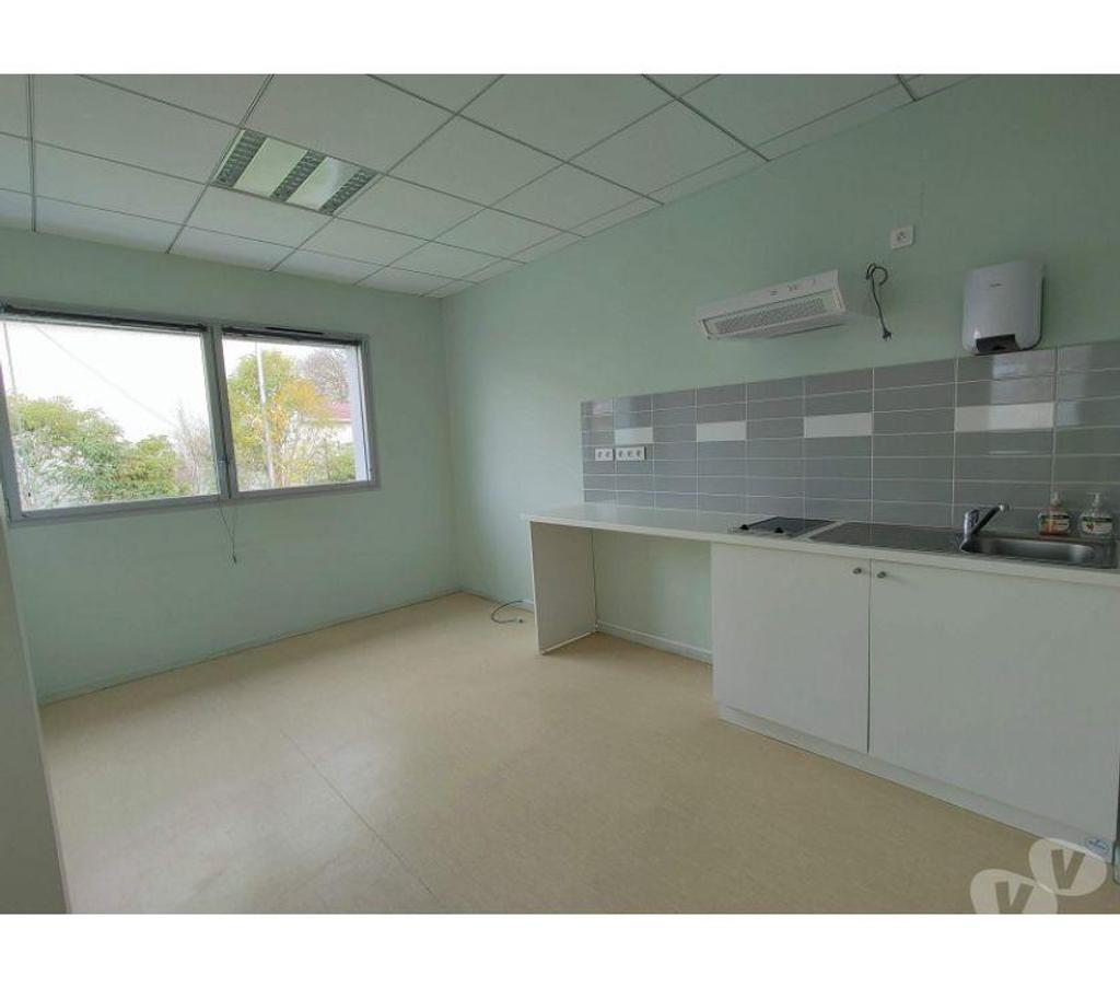 bureaux locaux Haute-Garonne Villematier - 31340 - Photos Vivastreet (X-17694) Bureaux Vide 135 m²