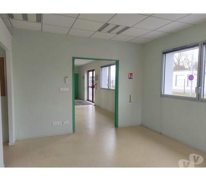 bureaux a louer, vendre Villematier Haute-Garonne - Photos Vivastreet (X-17694) Bureaux Vide 135 m²