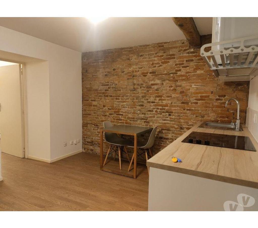 bureaux locaux Haute-Garonne Toulouse - Photos Vivastreet (X-17768) Bureaux Vide 28 m²