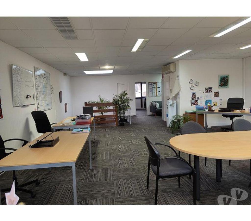 bureaux locaux Haute-Garonne Balma - 31130 - Photos Vivastreet (X-16257) Bureaux Vide 130 m²