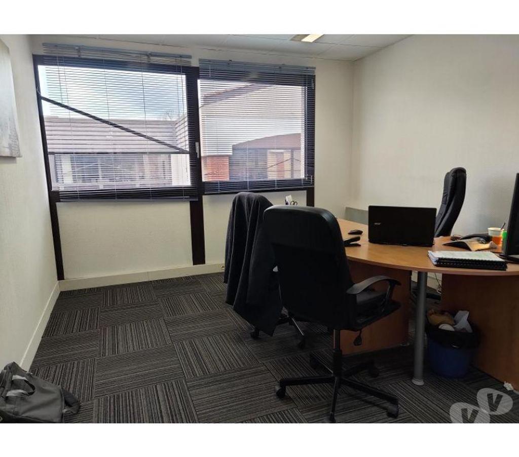 bureaux locaux Haute-Garonne Balma - 31130 - Photos Vivastreet (X-16257) Bureaux Vide 130 m²