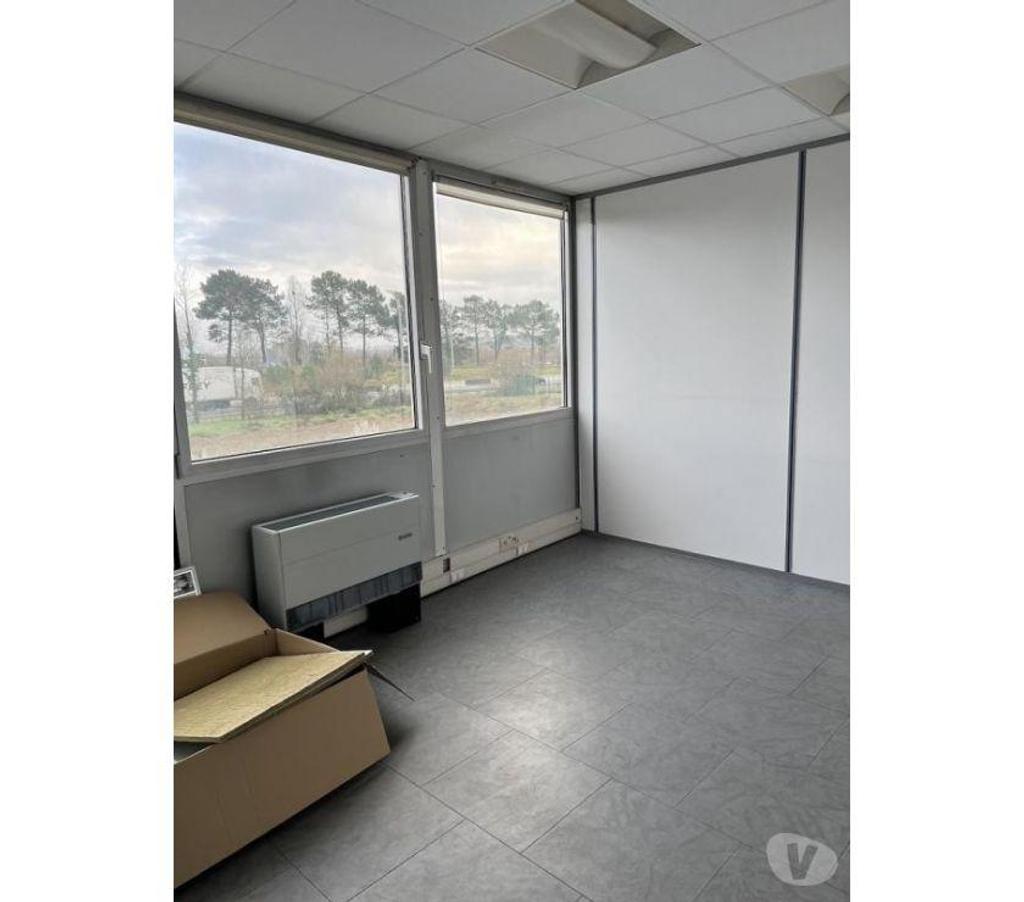 bureaux locaux Gironde Pessac - 33600 - Photos Vivastreet (X-16913) Bureaux Vide 281 m²