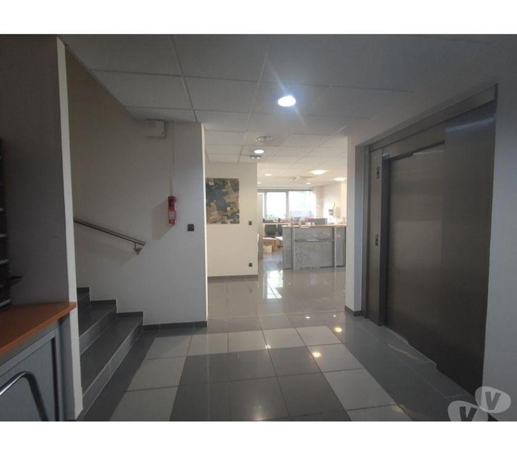 bureaux locaux Haute-Garonne Toulouse - Photos Vivastreet (X-16809) Bureaux Vide 341 m²
