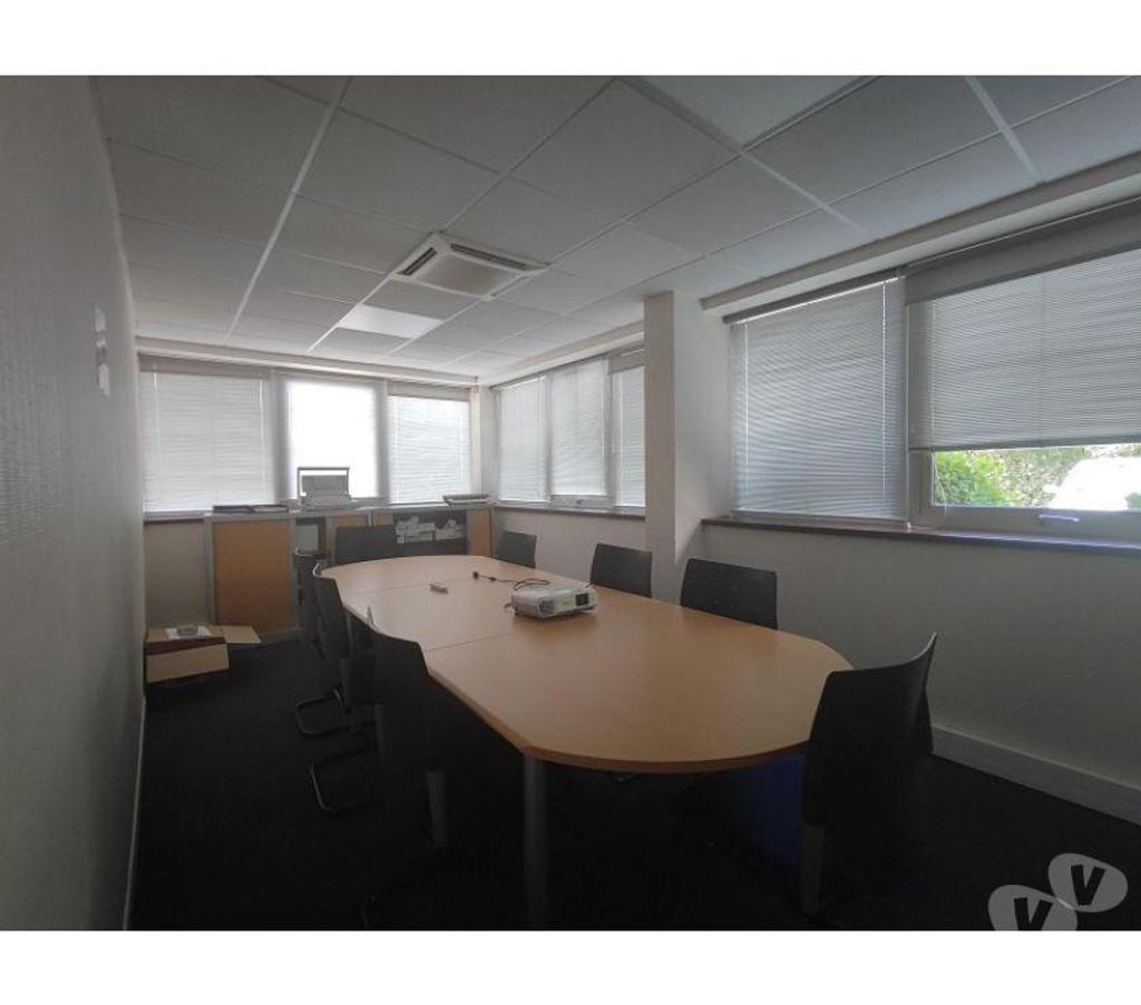 bureaux locaux Haute-Garonne Toulouse - Photos Vivastreet (X-16809) Bureaux Vide 341 m²