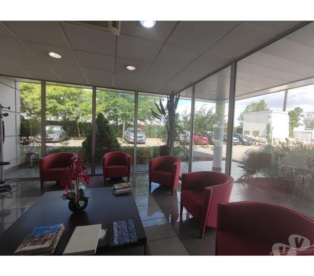 bureaux locaux Haute-Garonne Toulouse - Photos Vivastreet (X-16809) Bureaux Vide 341 m²