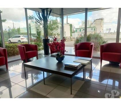 bureaux locaux Toulouse Toulouse - Photos Vivastreet (X-16809) Bureaux Vide 341 m²