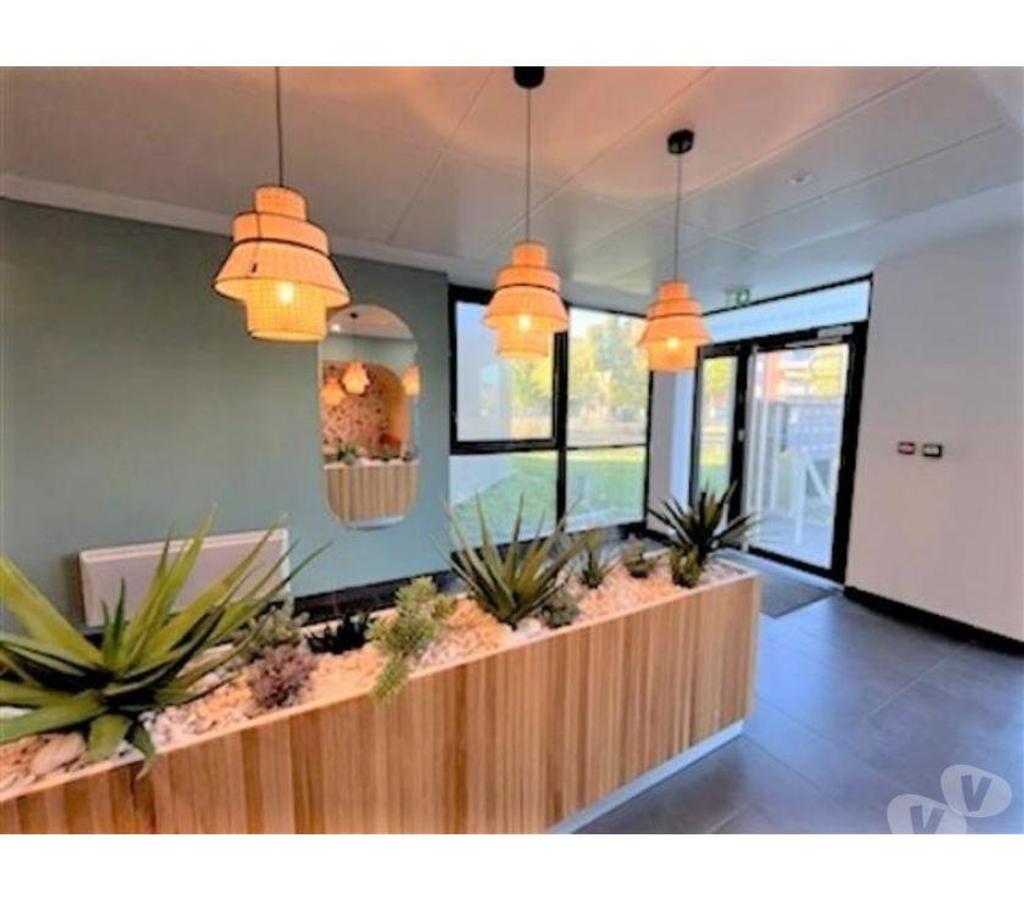 bureaux locaux Haute-Garonne Colomiers - 31770 - Photos Vivastreet (X-18247) Bureaux Vide 321 m²