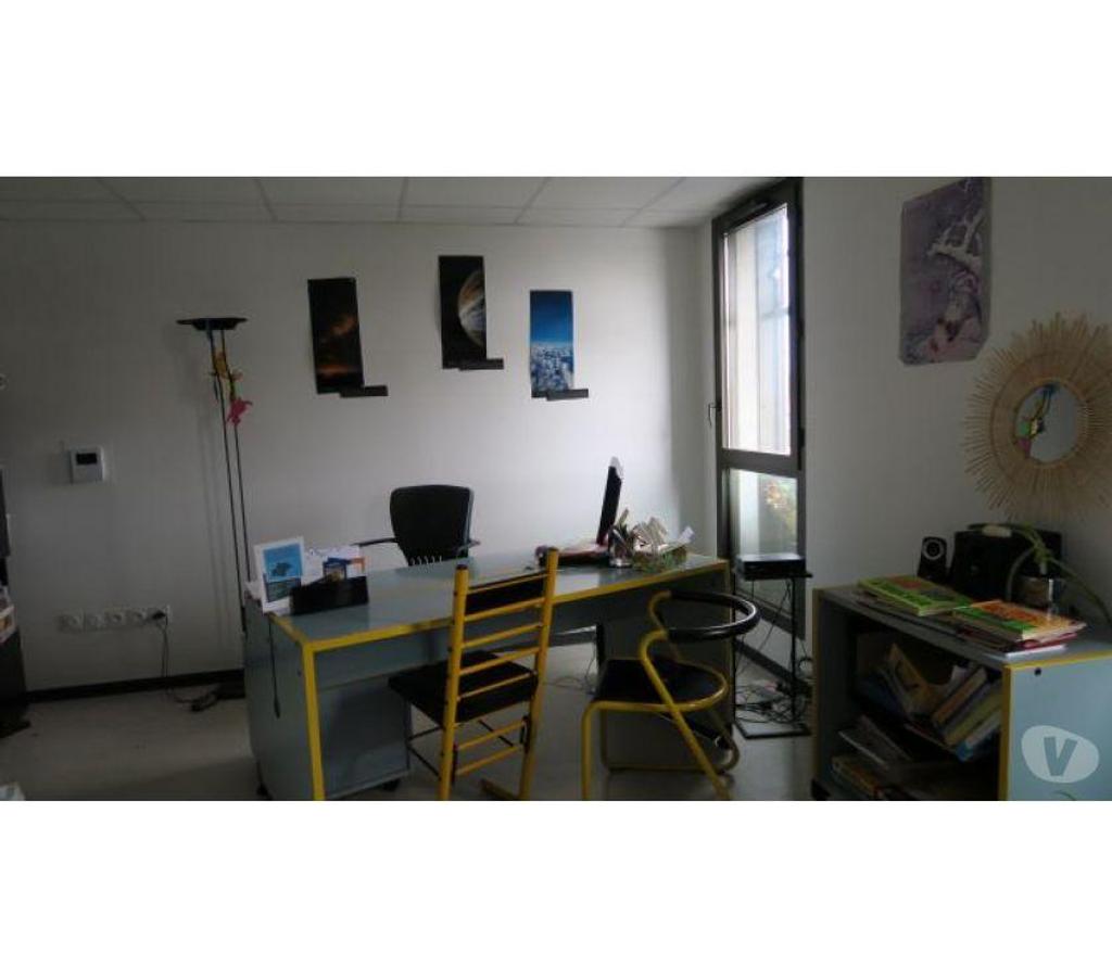 bureaux locaux Haute-Garonne Plaisance du Touch - 31830 - Photos Vivastreet (X-18443) Bureaux Vide 23 m²