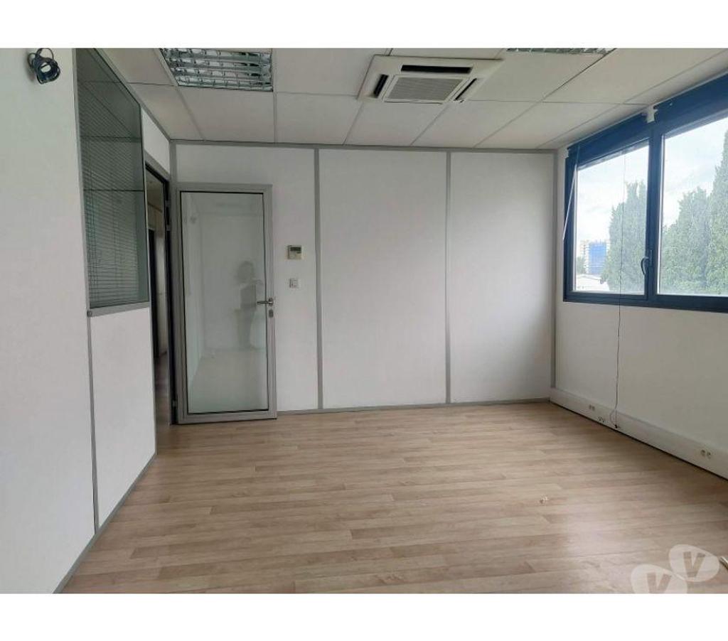 bureaux locaux Haute-Garonne Toulouse - Photos Vivastreet (X-06412) Bureaux Vide 135 m²
