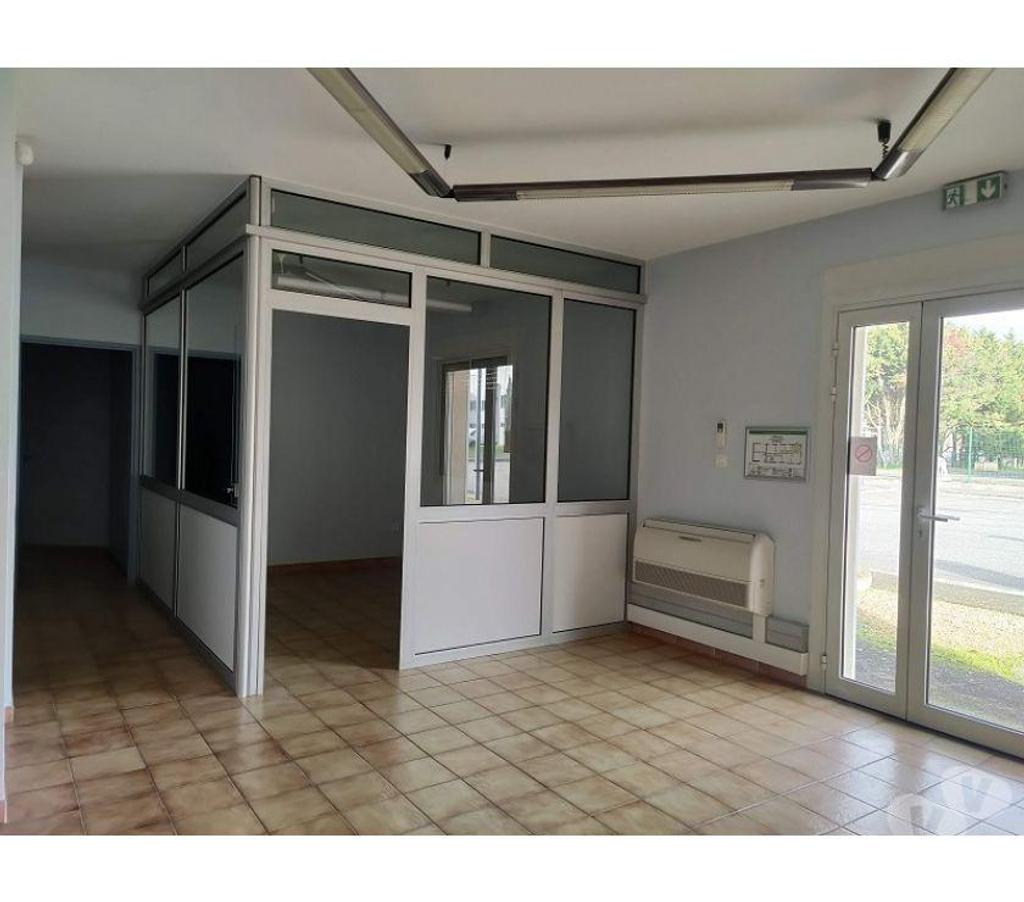 bureaux locaux Haute-Garonne Toulouse - Photos Vivastreet (X-08822) Bureaux Vide 183 m²