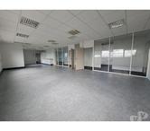 (X-18275) Bureaux Vide 1094 m²