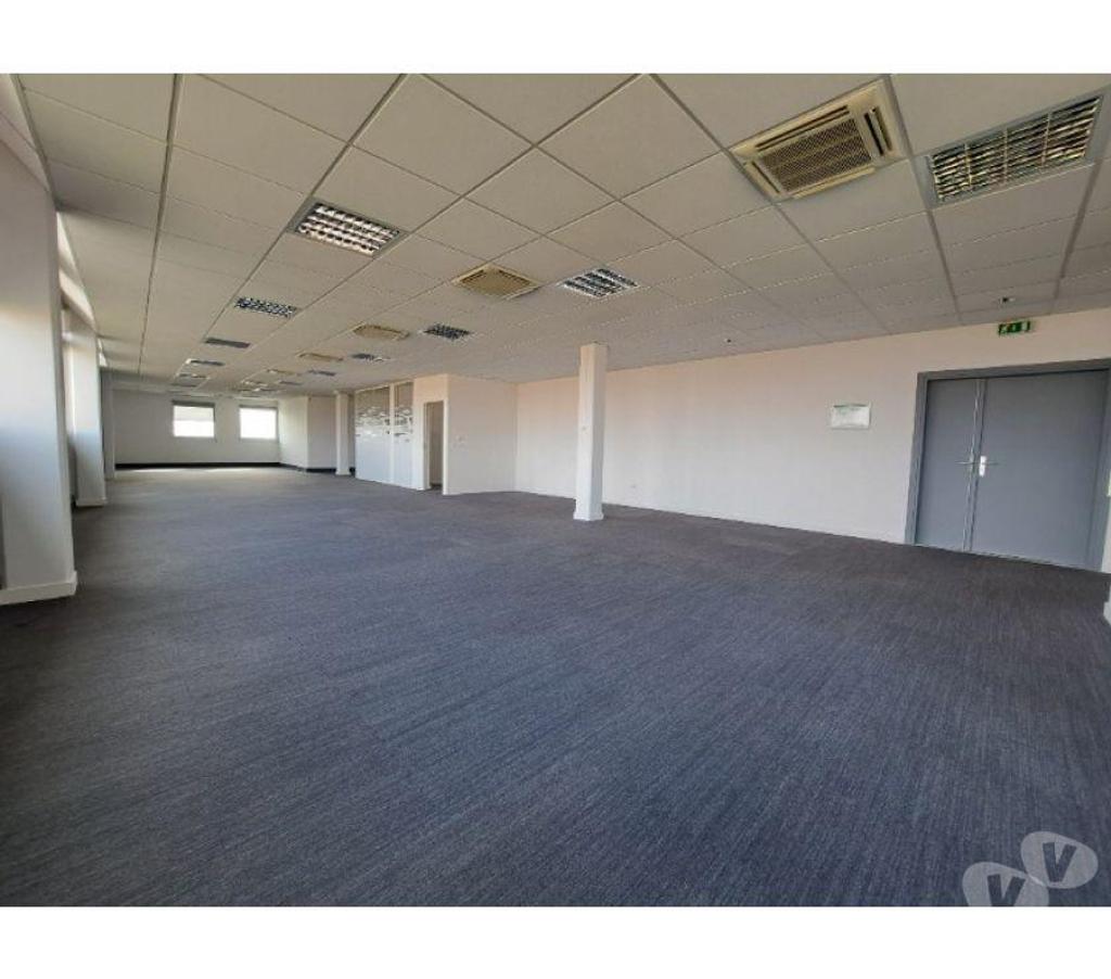 bureaux locaux Haute-Garonne Colomiers - 31770 - Photos Vivastreet (X-18275) Bureaux Vide 1094 m²