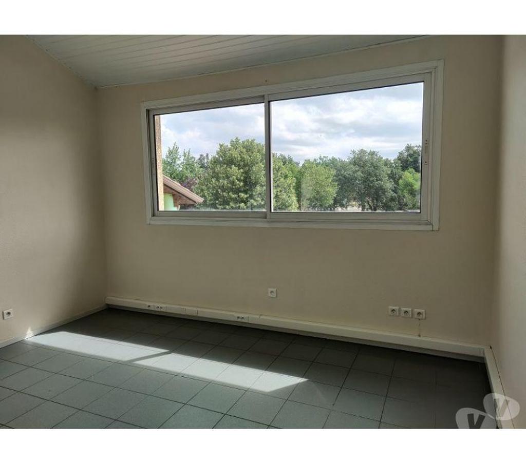 bureaux locaux Haute-Garonne Tournefeuille - 31170 - Photos Vivastreet (X-14921) Bureaux Vide 78 m²