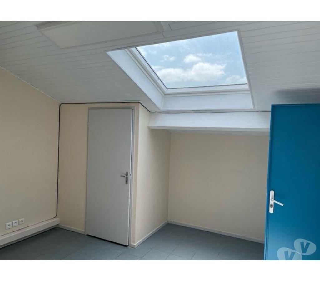 bureaux locaux Haute-Garonne Tournefeuille - 31170 - Photos Vivastreet (X-14921) Bureaux Vide 78 m²