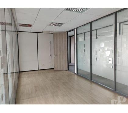 bureaux a louer, vendre Colomiers Haute-Garonne - Photos Vivastreet (X-18271) Bureaux Vide 393 m²