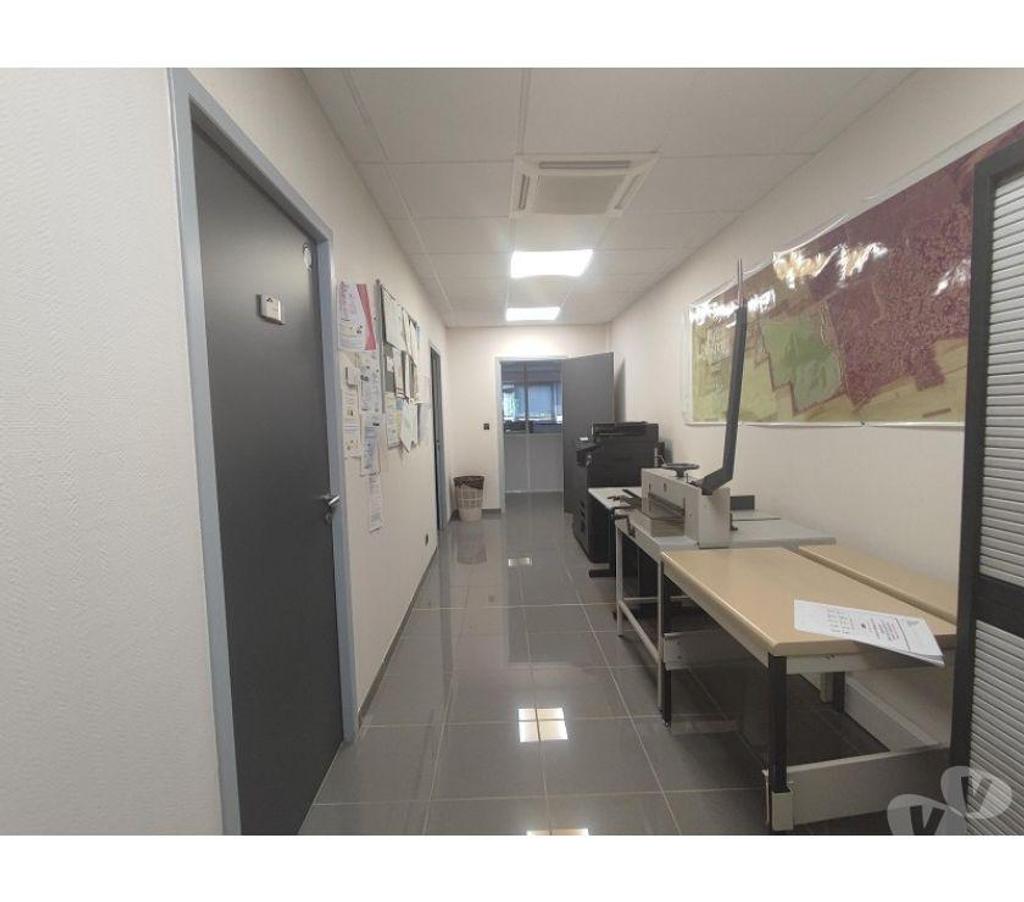 bureaux locaux Haute-Garonne Toulouse - Photos Vivastreet (X-16799) Bureaux Vide 327 m²