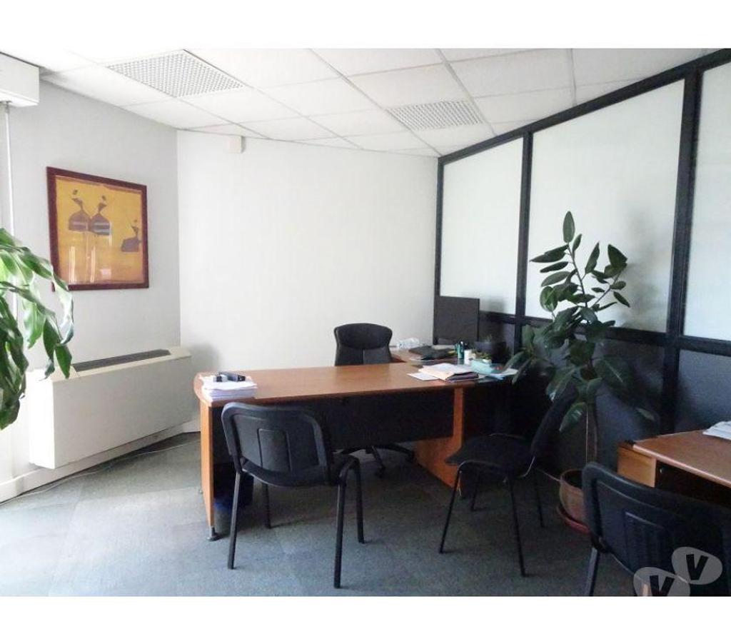 bureaux locaux Haute-Garonne Cugnaux - 31270 - Photos Vivastreet (X-09352) Bureaux Vide 70 m²