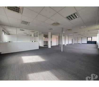 bureaux a louer, vendre Colomiers Haute-Garonne - Photos Vivastreet (X-18273) Bureaux Vide 1022 m²