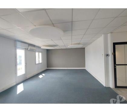 bureaux locaux Beauzelle Haute-Garonne - Photos Vivastreet (X-13298) Bureaux Vide 110 m²