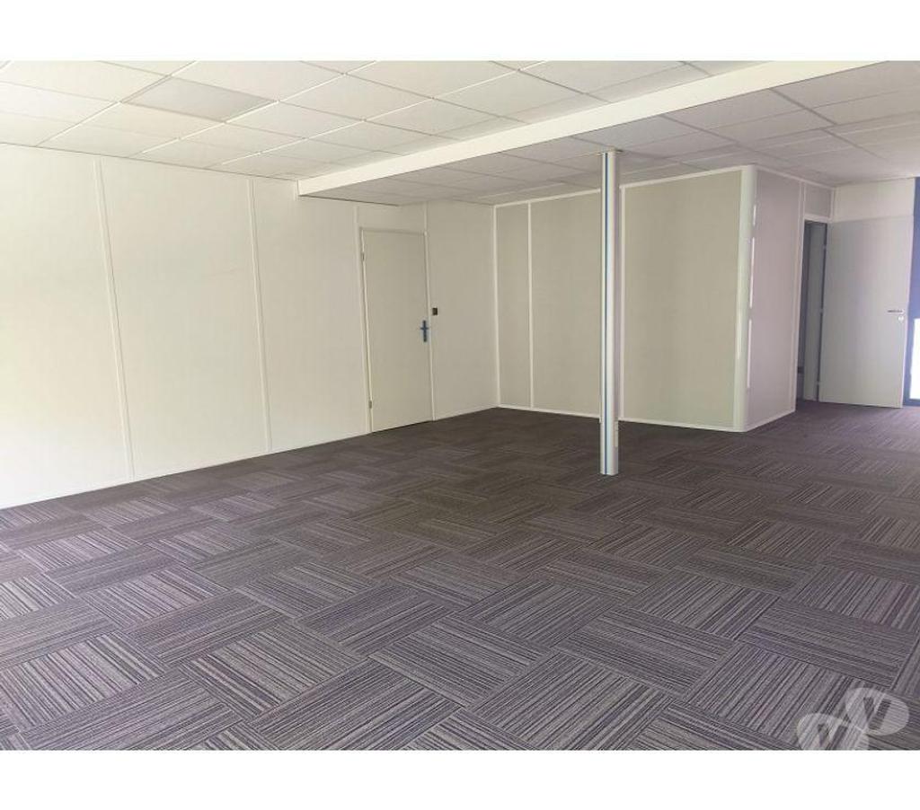 bureaux locaux Haute-Garonne St Jean - 31240 - Photos Vivastreet (X-17392) Bureaux Vide 105 m²